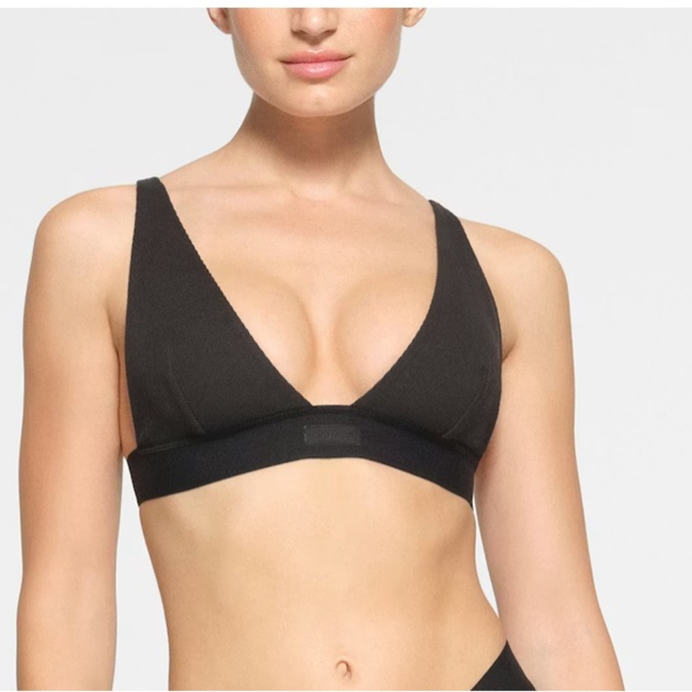 SKIMS Cotton Rub Plunge Bra